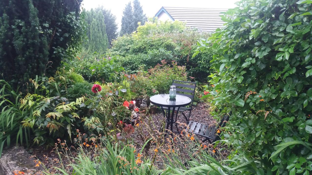 Plumtree House Bed & Breakfast Brigsteer Bagian luar foto